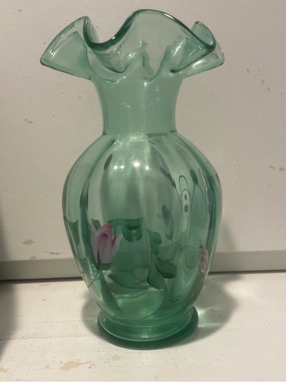 Fenton Hand-Painted and Artist signed Teal Green Glass Vase - Picture 4 of 10